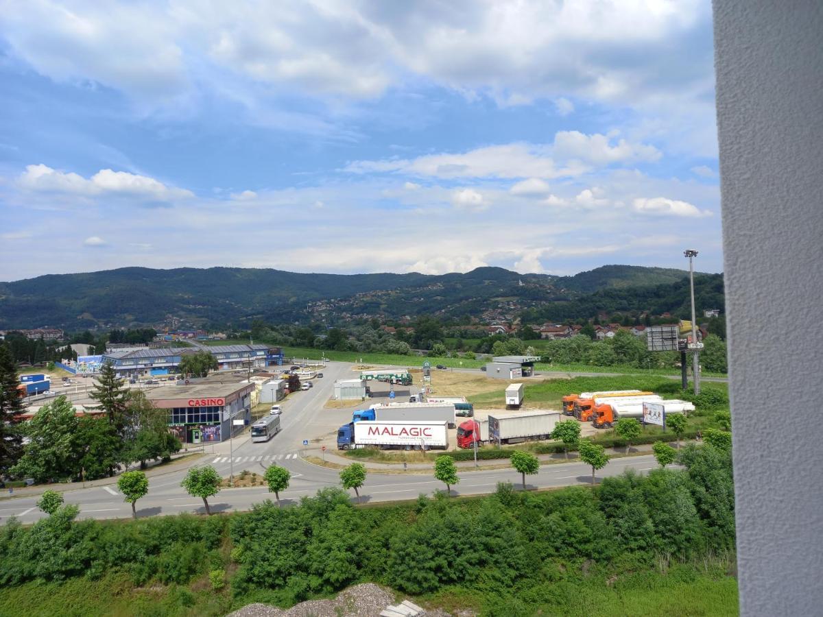 Apartman Tami Doboj Zewnętrze zdjęcie